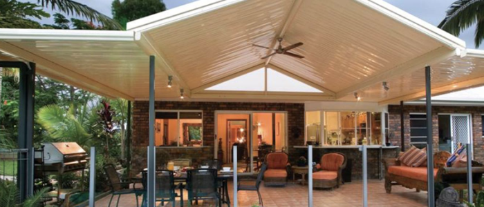Skillion Roof Verandah In Melbourne If you live in Melbourne and are interested in constructing a veranda, a skillion roof veranda is a stylish and contemporary option. These verandahs feature a single slope or “skillion” roof design that can be customized to match the existing architecture of your home and provide a stylish addition to your outdoor space.